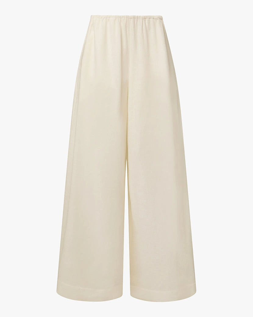 Pantalones de Pierna Ancha: ¡Fluye con Estilo! Suavidad, Comodidad y Elegancia Española en Cada Paso.